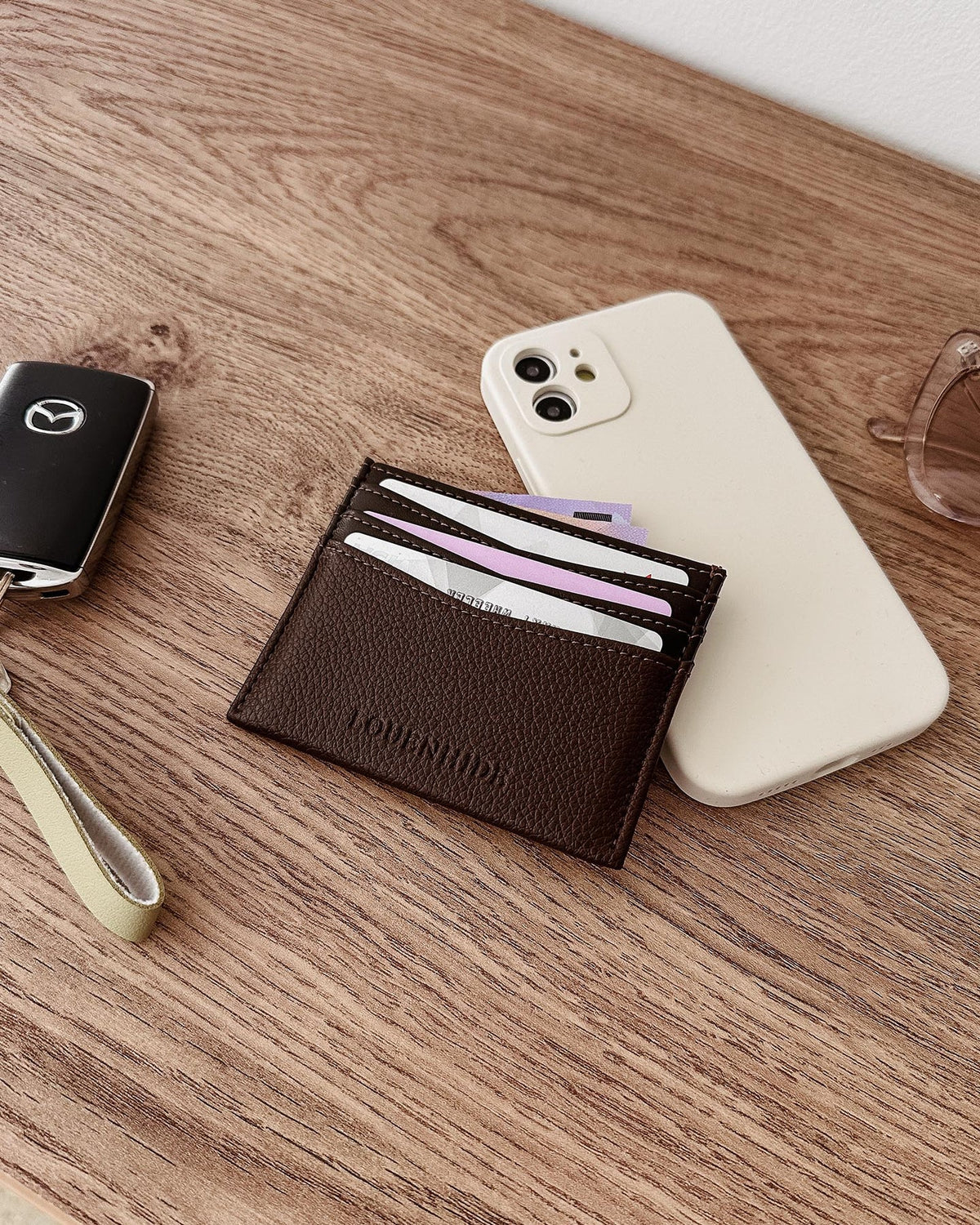 LOUENHIDE : Ada Chocolate - Cardholder