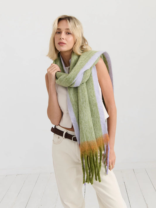 ANGELS WHISPER : Lany Checkered Fluffy Scarf - Green
