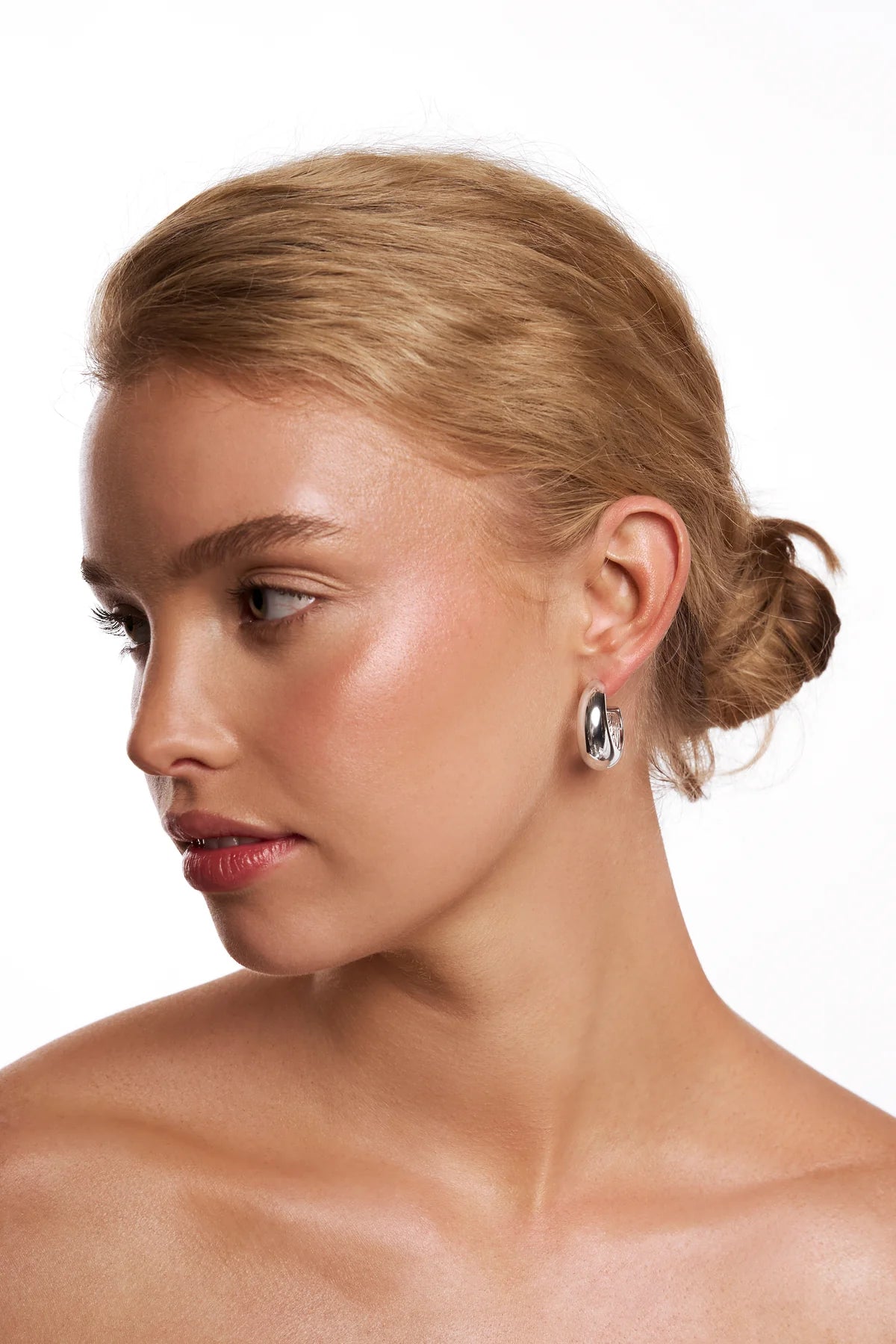 LIBERTE: Helena Silver Hoop - Earring
