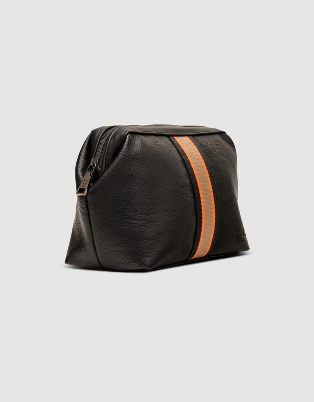 LOUENHIDE : Gilbert Men’s Toiletry Bag - Black