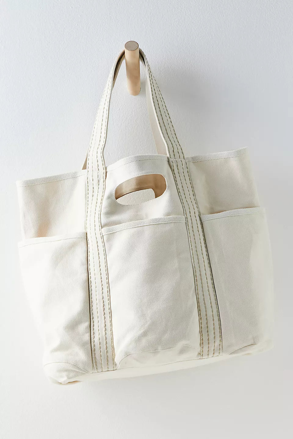 FREE PEOPLE : Canvas Tote - Caravan