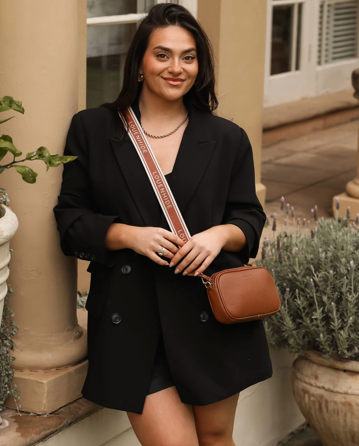 LOUENHIDE - Bianca Crossbody Bag - Tan