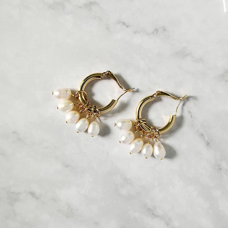 GREENWOOD DESIGNS: Freshwater Pearl - Earrings