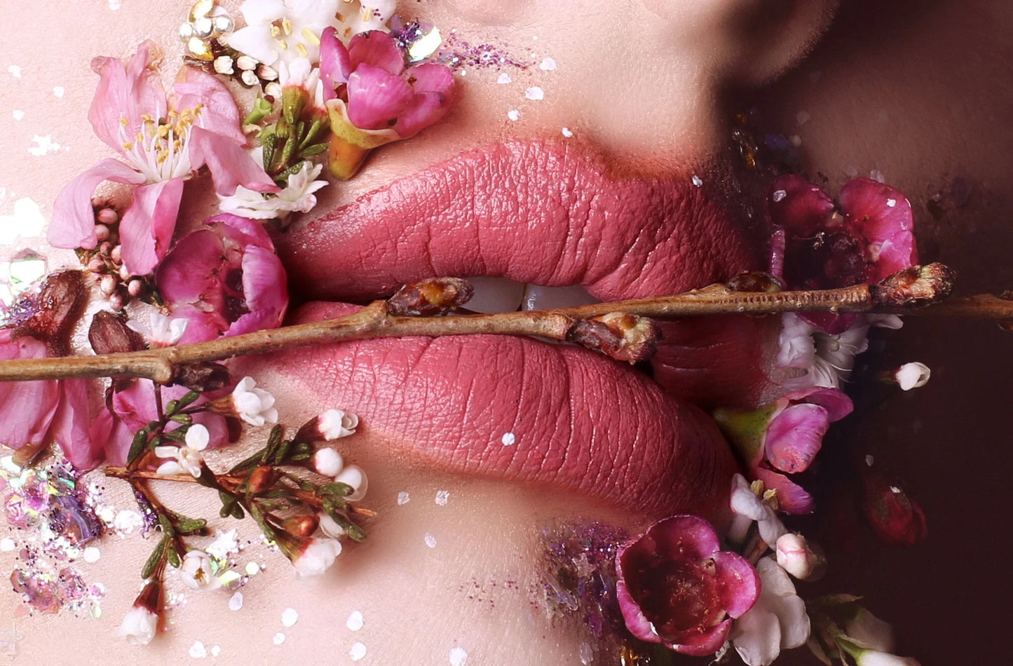 SUZY : Miss Cassandra 'Peony' Whipped Matte - Lipstick