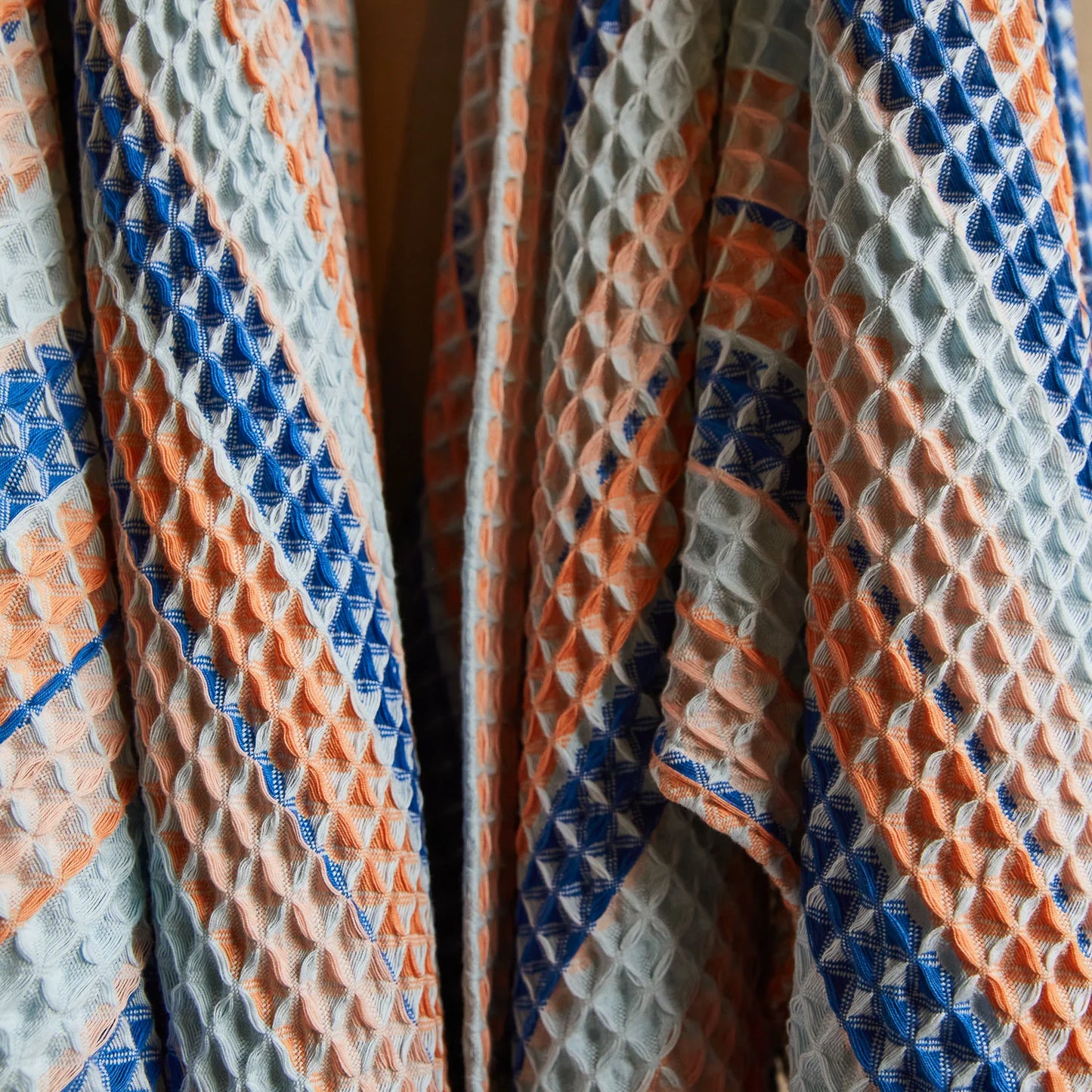 SAGE x CLARE : Kanti Waffle Bath Towel - Ultramarine