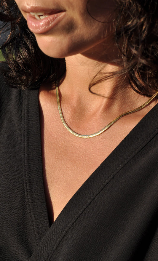 TUNIK - Everyday Snake Chain Necklace – 24K Gold plated - Tarnish-Resistant