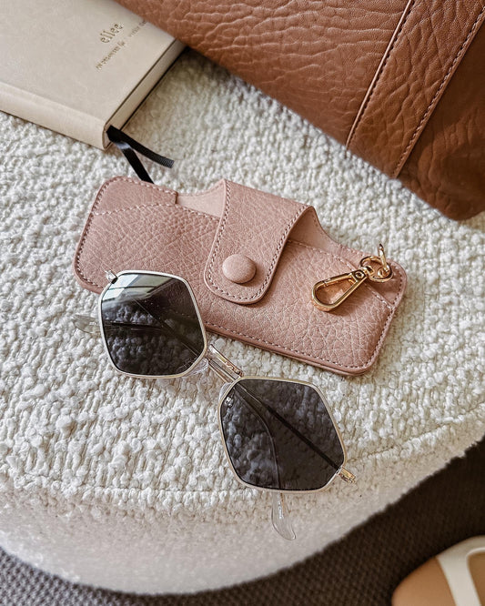 LOUENHIDE - Skittle Sunglass Case - Blush