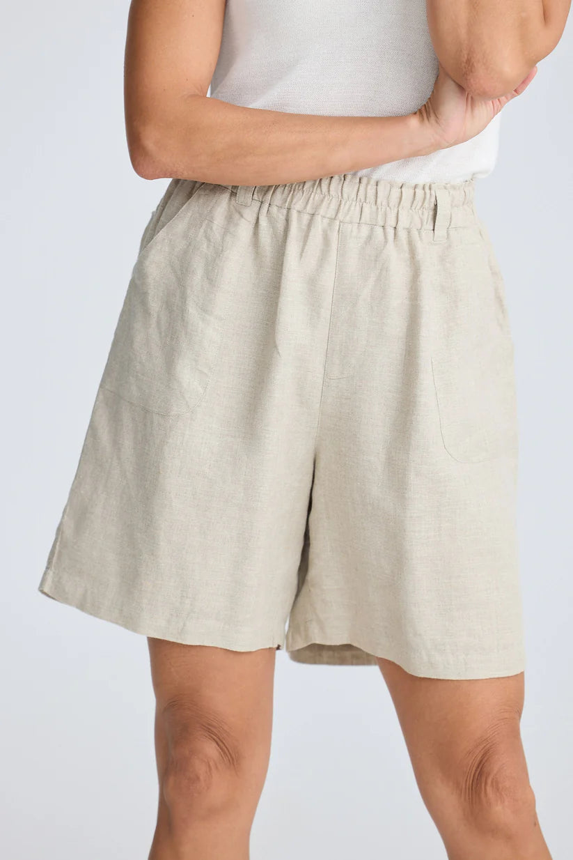 HOLIDAY - Captain Shorts - Natural Linen